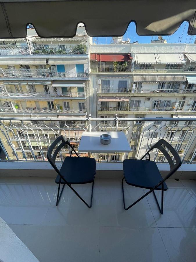 Central Sunny Apartment Thessaloníki Luaran gambar