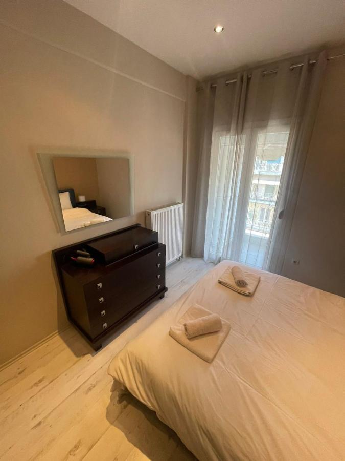 Central Sunny Apartment Thessaloníki Luaran gambar